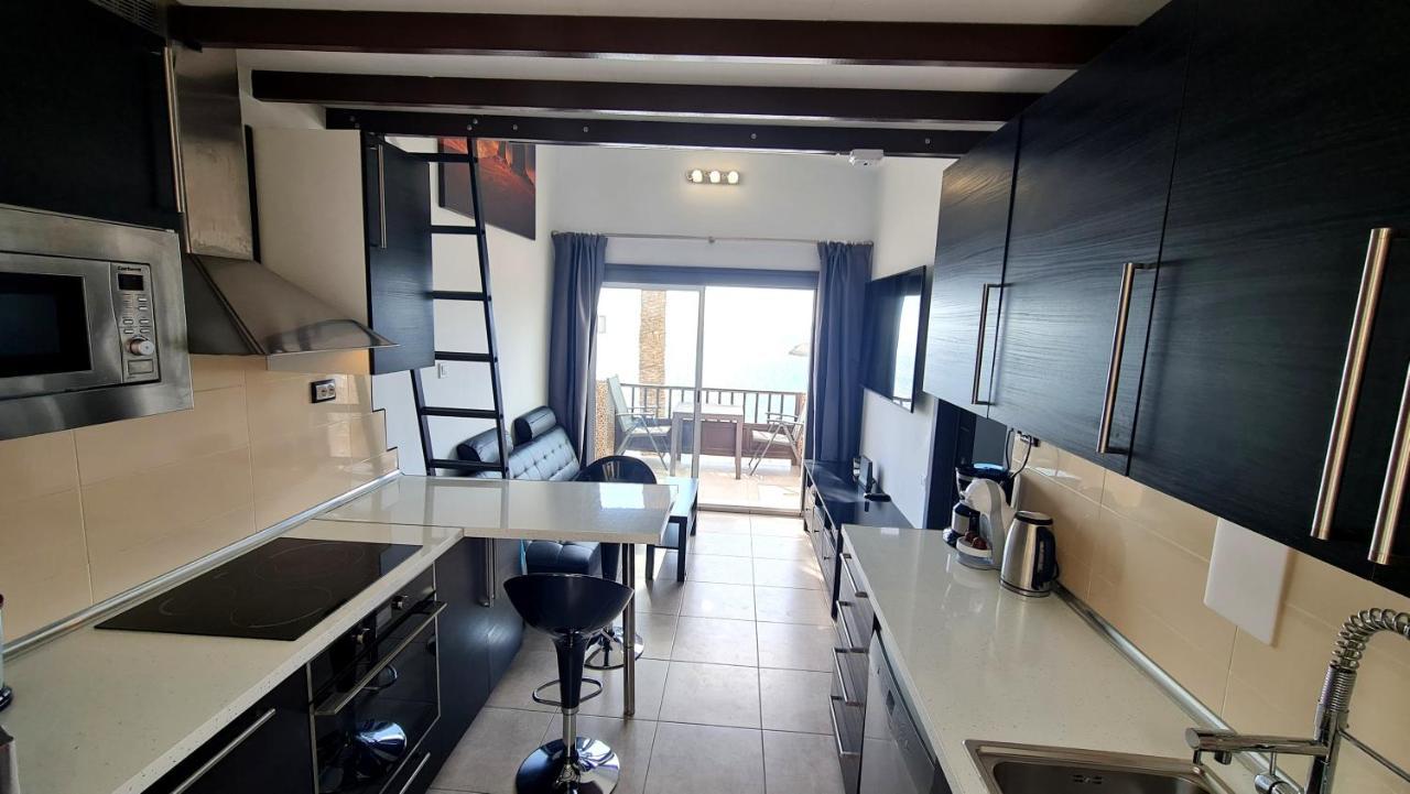 Deluxe Seaview-Sunsets !Transfe-R Inc! Pool,2Aircond,2Tv65",600Mb Dishwasher,,2 Beaches,Anfi-View Apartment Паталавака Екстериор снимка