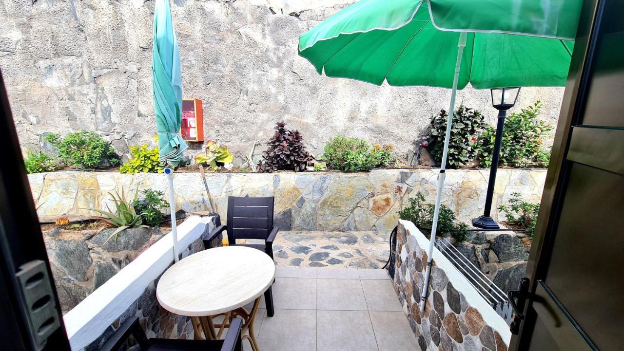 Deluxe Seaview-Sunsets !Transfe-R Inc! Pool,2Aircond,2Tv65",600Mb Dishwasher,,2 Beaches,Anfi-View Apartment Паталавака Екстериор снимка