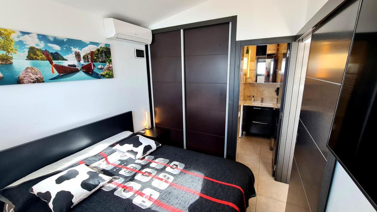Deluxe Seaview-Sunsets !Transfe-R Inc! Pool,2Aircond,2Tv65",600Mb Dishwasher,,2 Beaches,Anfi-View Apartment Паталавака Екстериор снимка